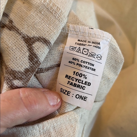 Ashnikko Beige Tote Bag Yoga Tote with Brown Graphic Design Like New - Picture 6 of 8